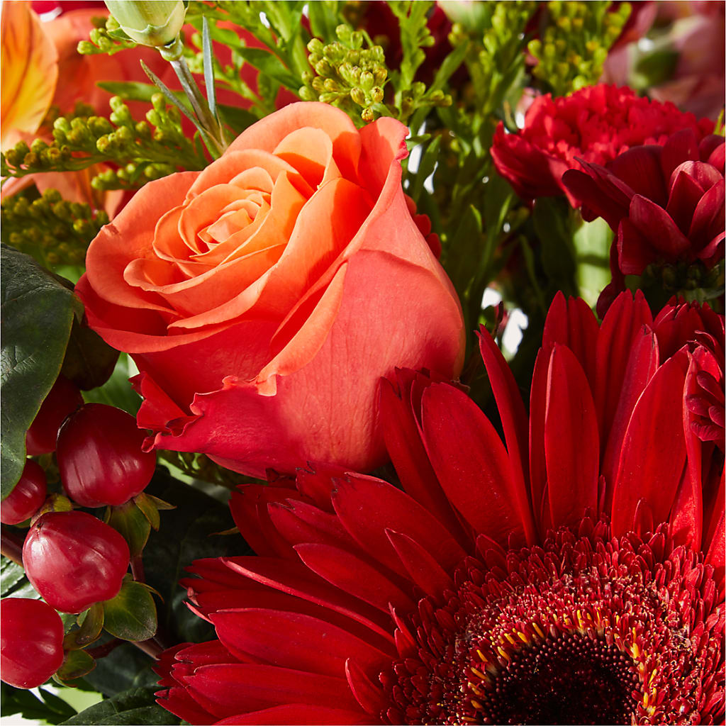 Sweater Season - A Florist Original – HELEN'S FLOWERS LLC, Radcliff KY