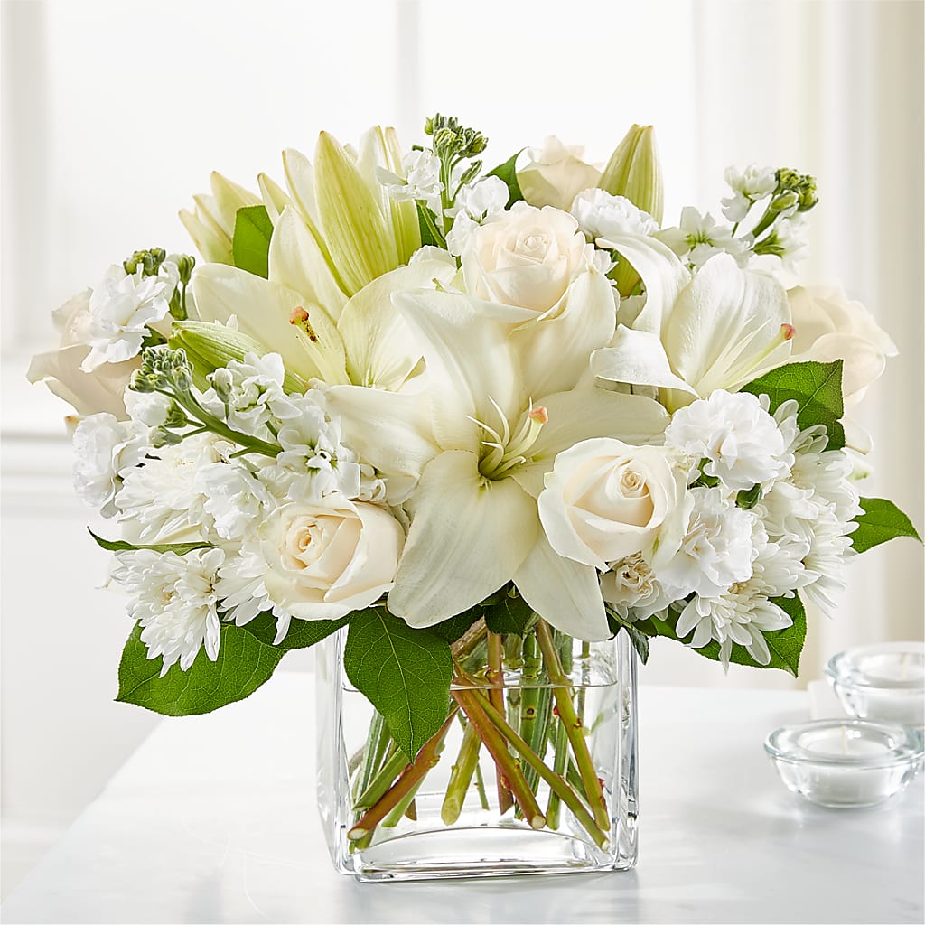 Gentle Breeze Bouquet – HELEN'S FLOWERS LLC, Radcliff KY