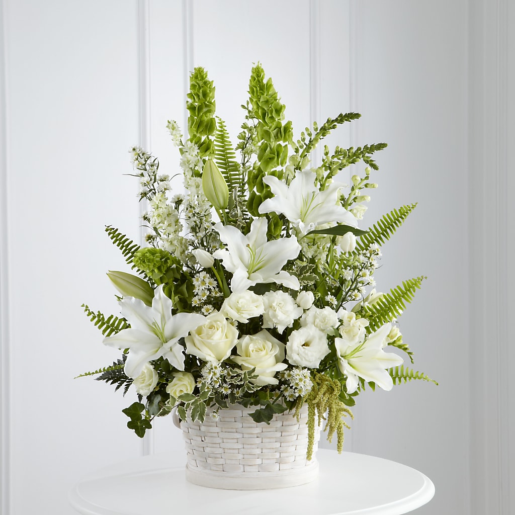 In Our Thoughts Arrangement – HELEN'S FLOWERS LLC, Radcliff KY