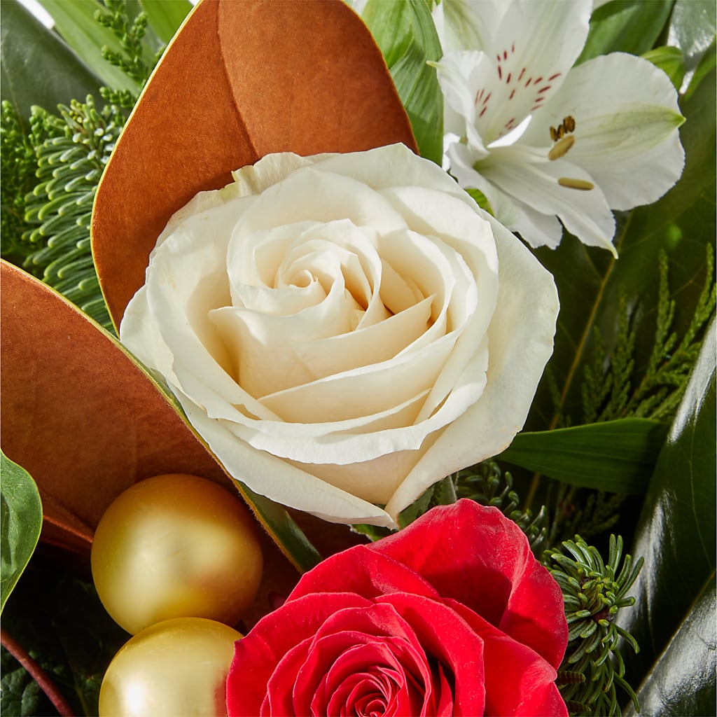 Joy & Jolly Bouquet – HELEN'S FLOWERS LLC, Radcliff KY