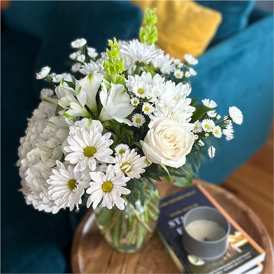 Classic Ivory – A Florist Original – HELEN'S FLOWERS LLC, Radcliff KY