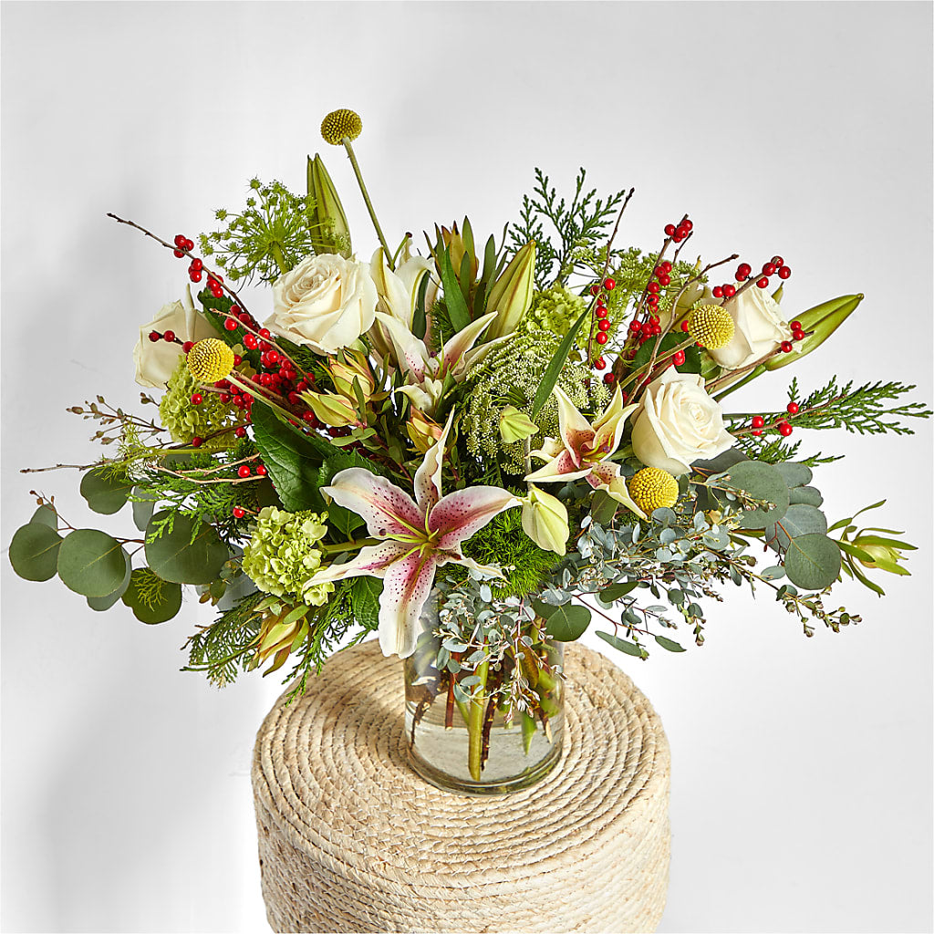 Berry & Bright Bouquet – HELEN'S FLOWERS LLC, Radcliff KY