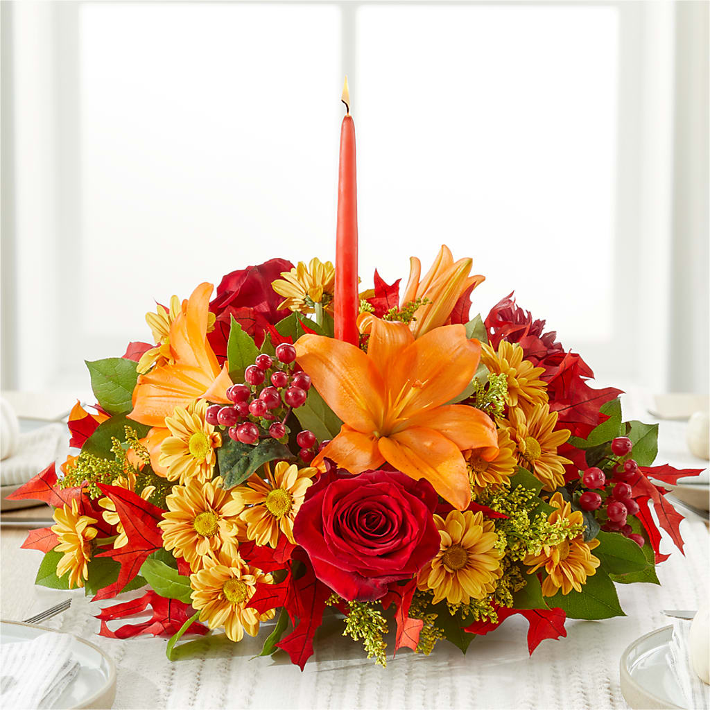 Autumn's Embrace Centerpiece – HELEN'S FLOWERS LLC, Radcliff KY