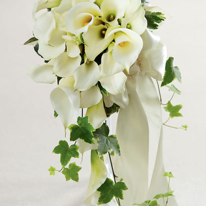 White Chapel Bouquet – HELEN'S FLOWERS LLC, Radcliff KY